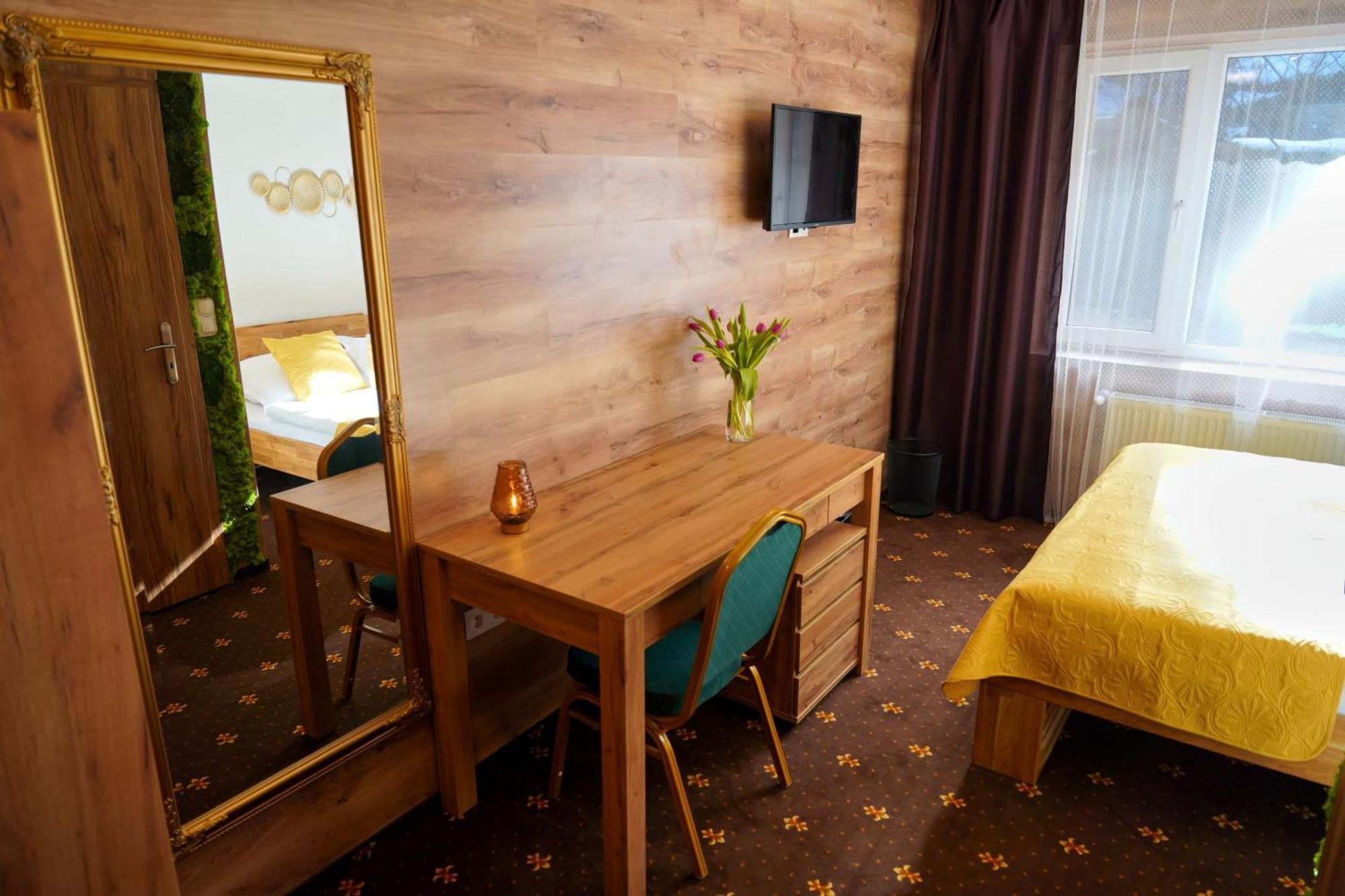 Hotel Raj Dedinky Bagian luar foto