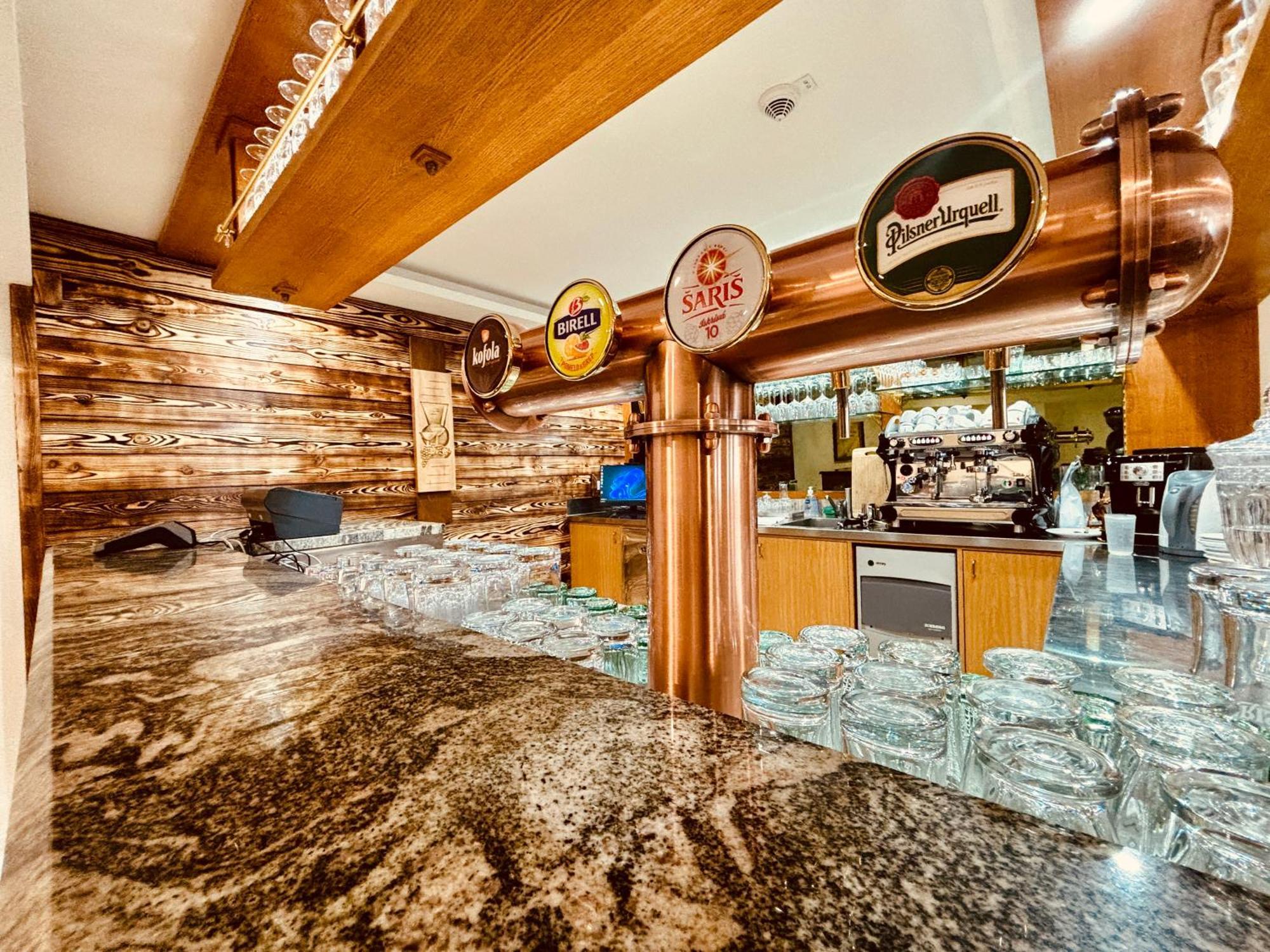 Hotel Raj Dedinky Bagian luar foto