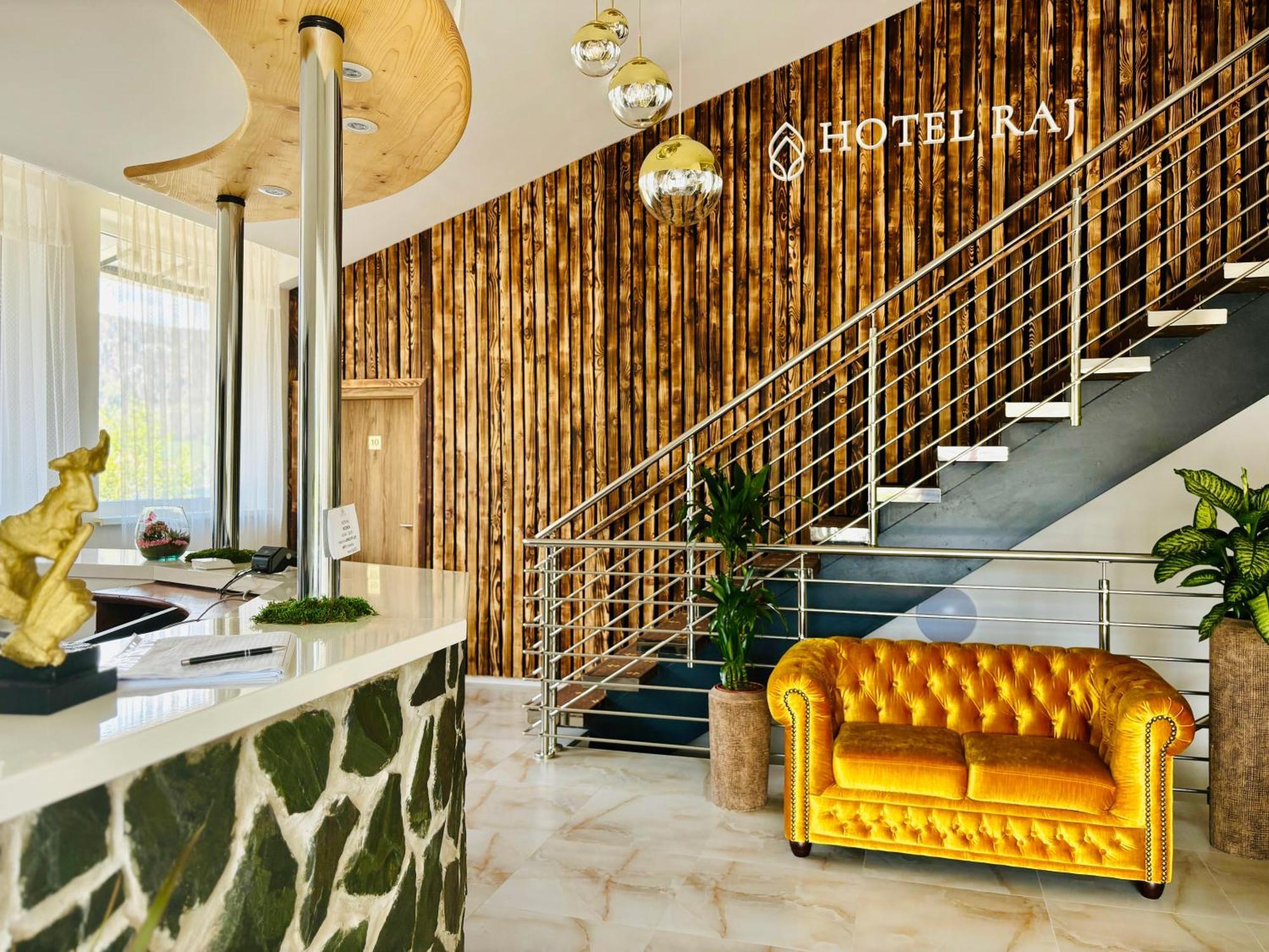 Hotel Raj Dedinky Bagian luar foto