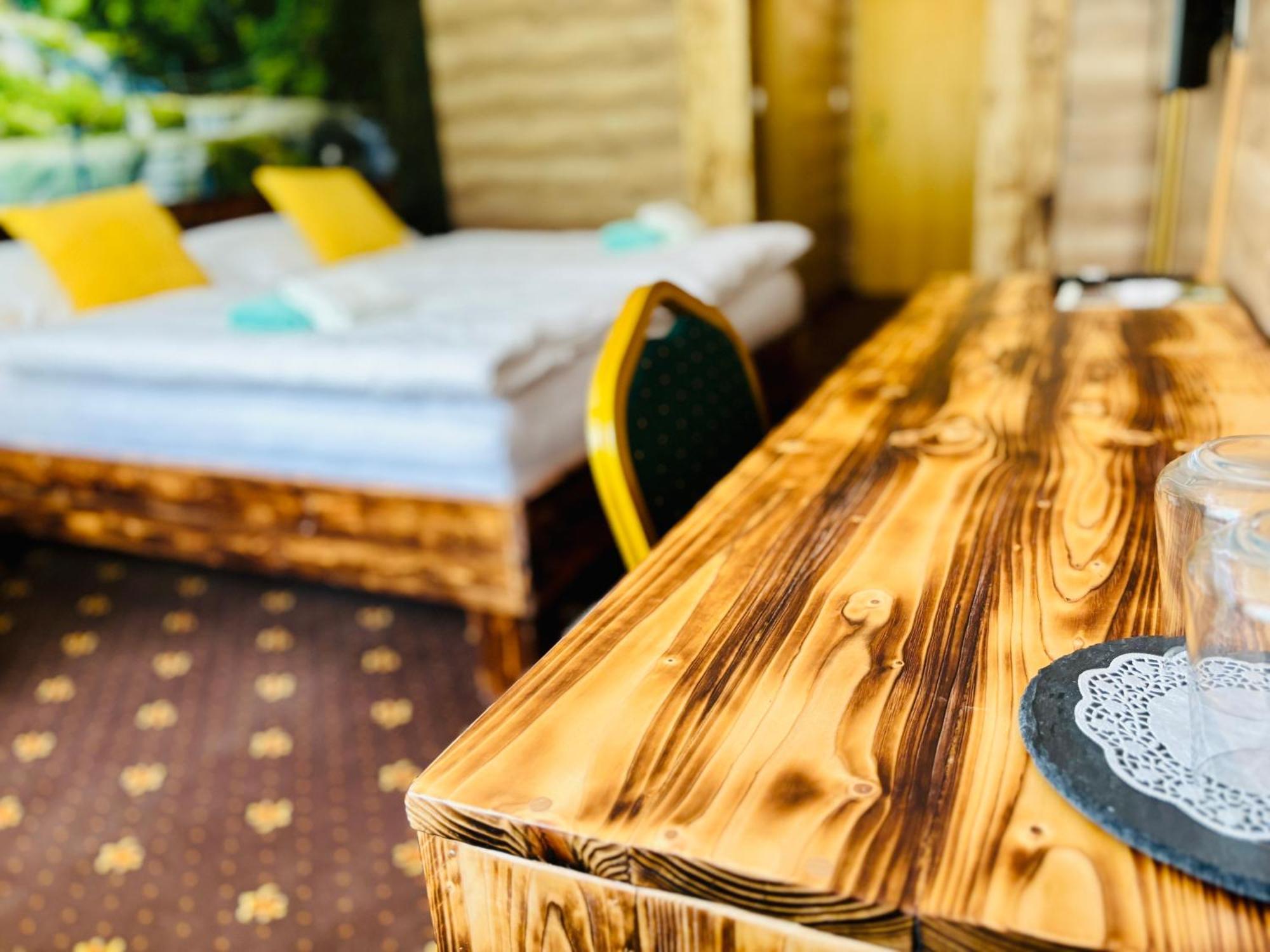 Hotel Raj Dedinky Bagian luar foto