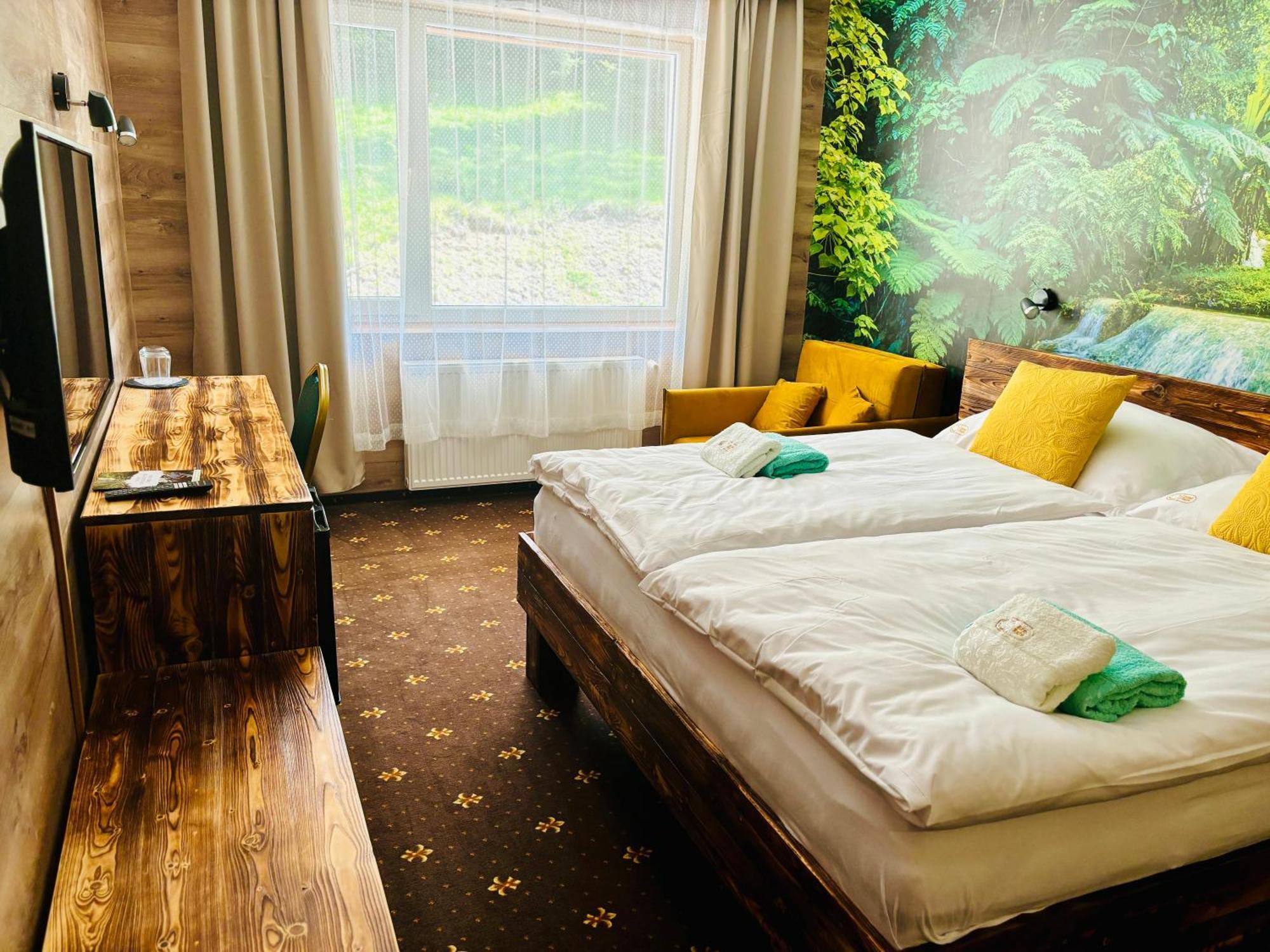 Hotel Raj Dedinky Bagian luar foto